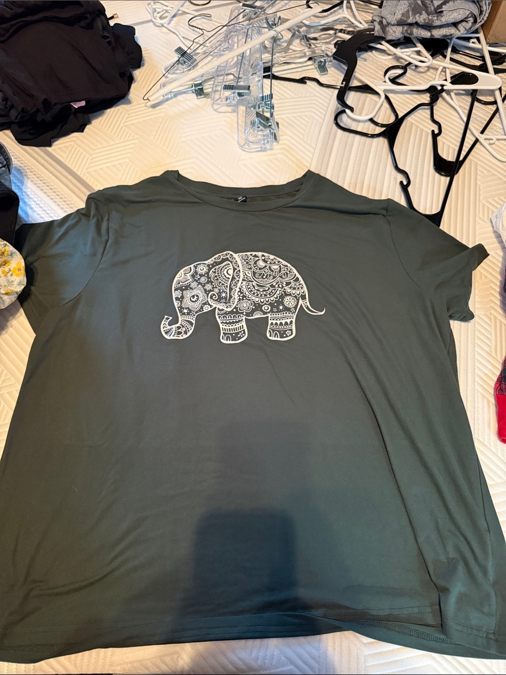 Graphic Elephant Tee - Olive Green